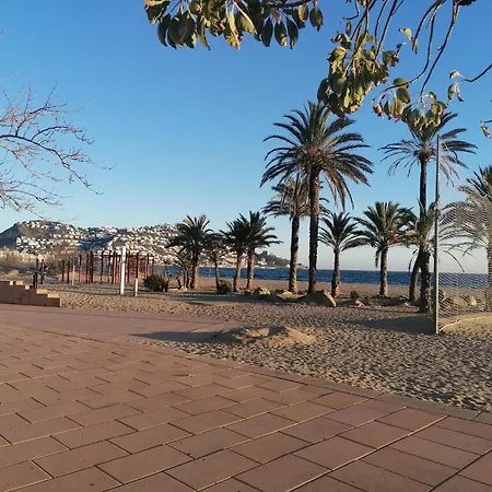 2201 - Port Canigo Bloc-ii 401, Cerca De Un Parque Natural Practicar Senderismo, Btt O Windsurf. Gran Zona Ajardinada. - Es-258-130 Roses